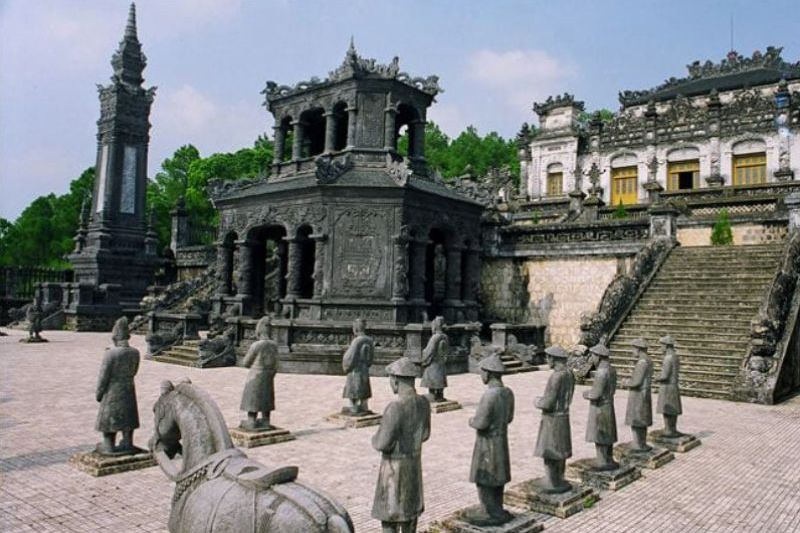 Discover Hue's Historical and Scenic Gems: Full-Day Tour from Da Nang or Hoi An- PRIVATE TOUR