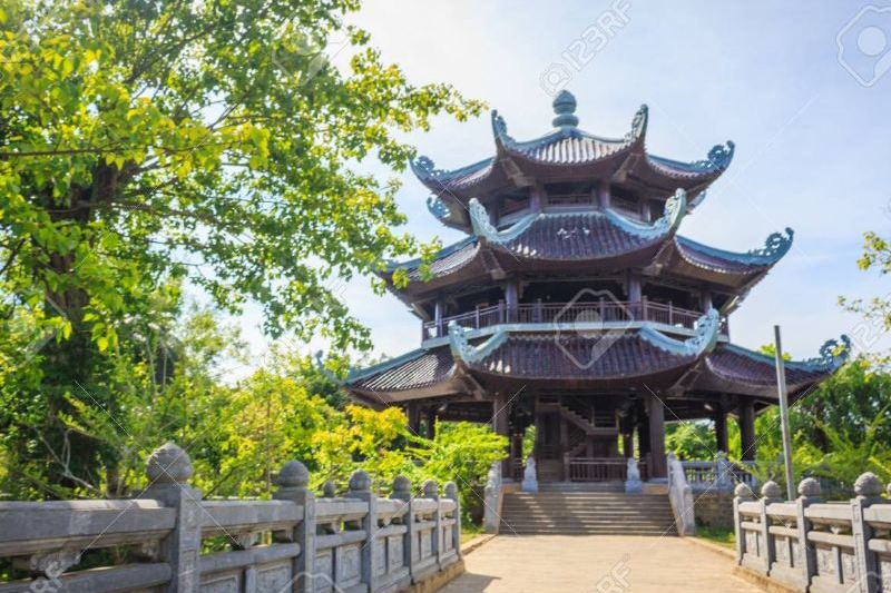 Tour 1 ngày: Bái Đính - Tràng An Cổ