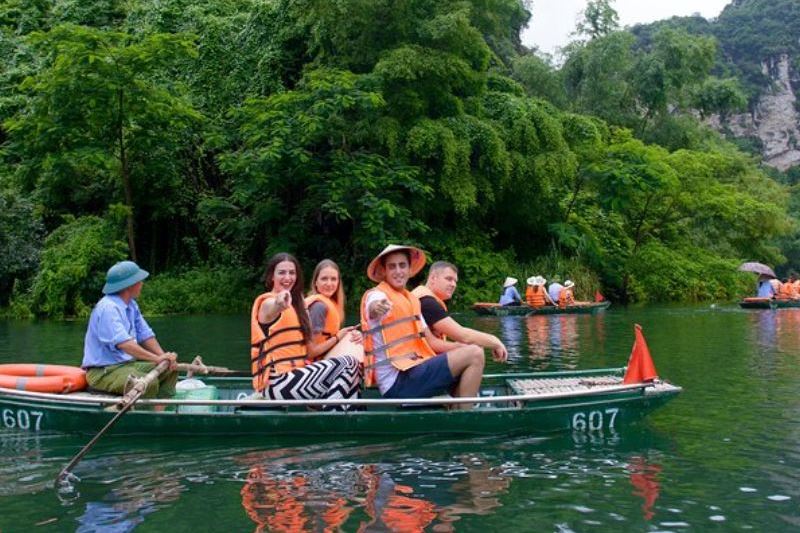 Bai Dinh Pagoda - Trang An - Mua Cave (Full Day Tour)