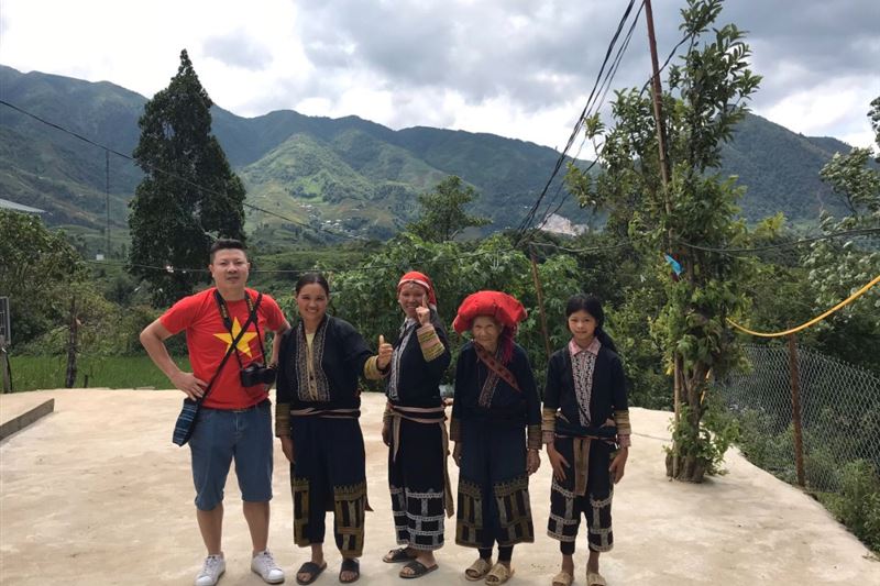 Sapa - Bac Ha Market 2 days 1 night from Hanoi