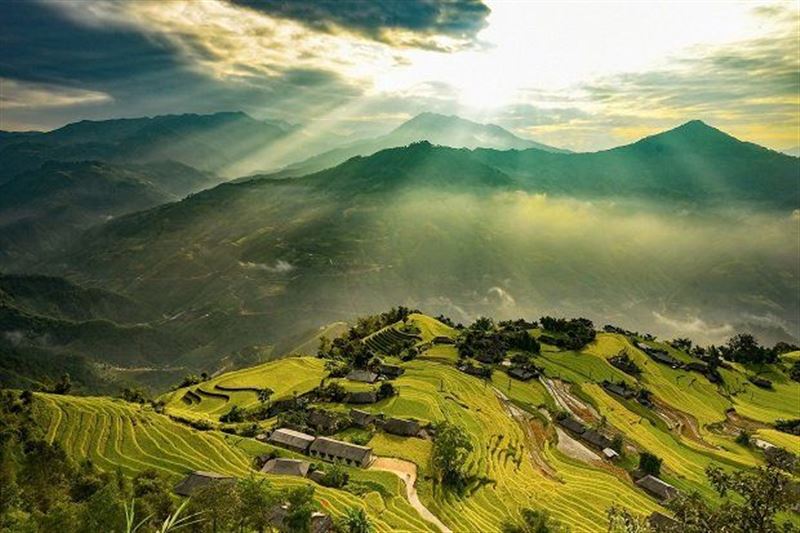 8 - Day Vietnam Package Tour  : HANOI – SAPA - HA GIANG - BAN GIOC - BA BE